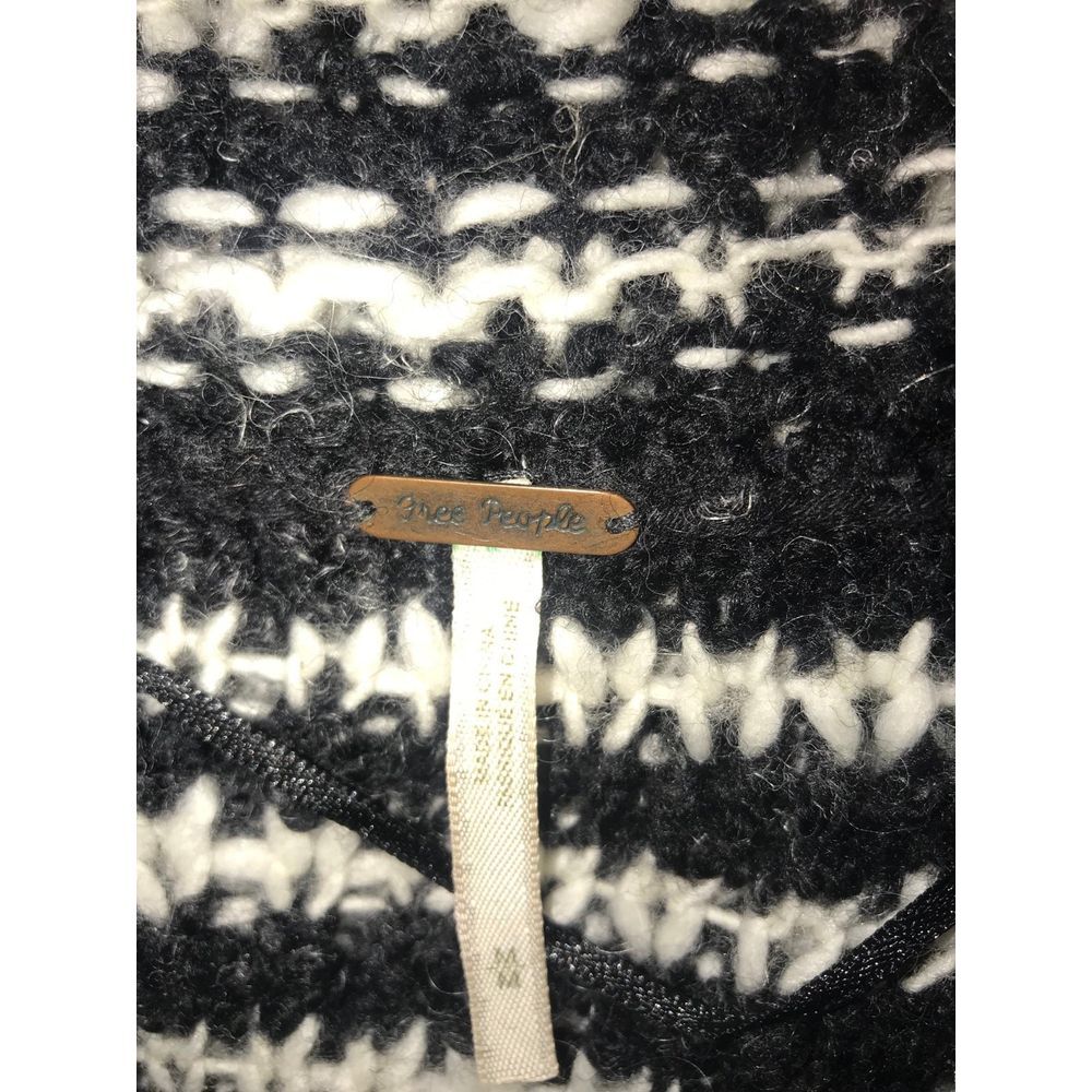 Free People Sweater M - Picture 3 of 4
